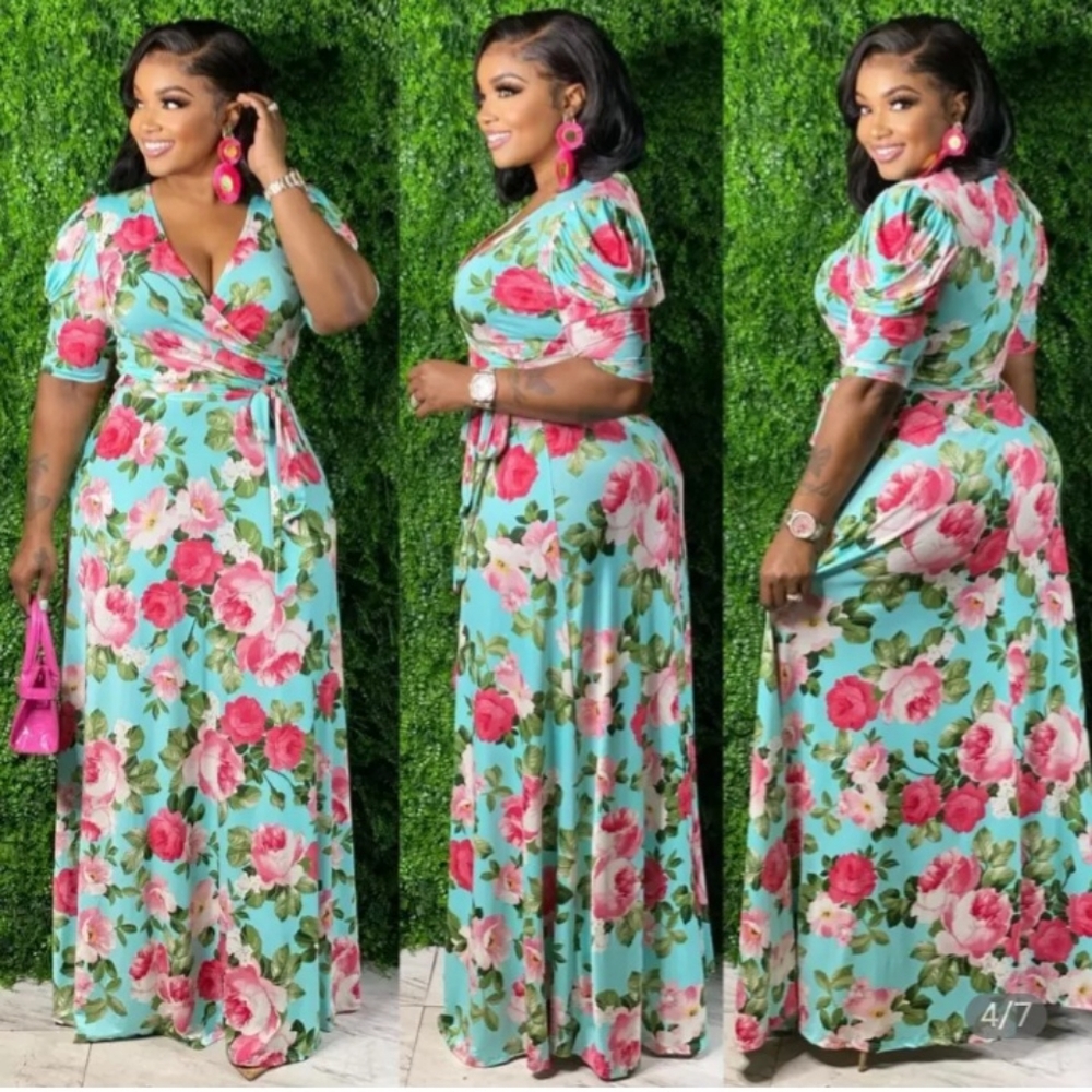 Floral maxi dress size L